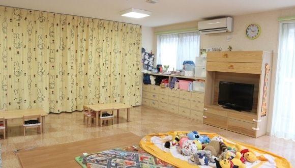 立川中央病院白梅保育室(東京都・正社員)の保育士求人イメージ3
